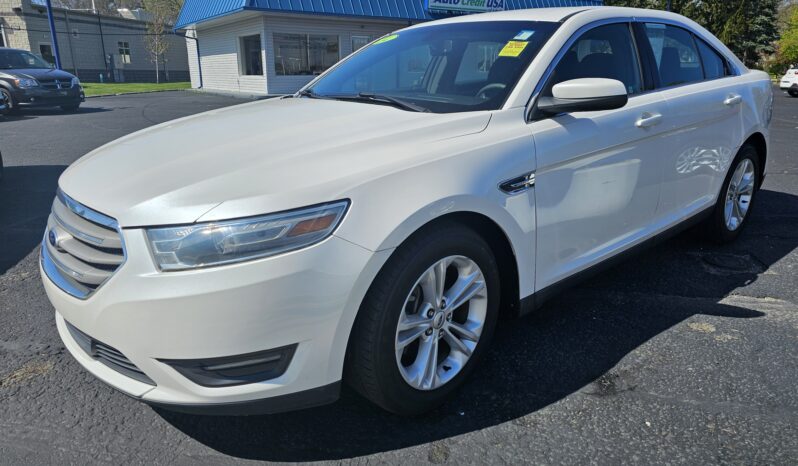 
								2014 FORD TAURUS SEL 4 DOOR SEDAN full									