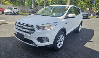 
										2017 FORD ESCAPE SE 4 DOOR WAGON full									