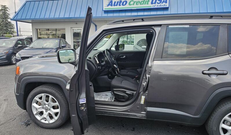 
								2016 JEEP RENEGADE LATITUDE 4 DOOR WAGON full									