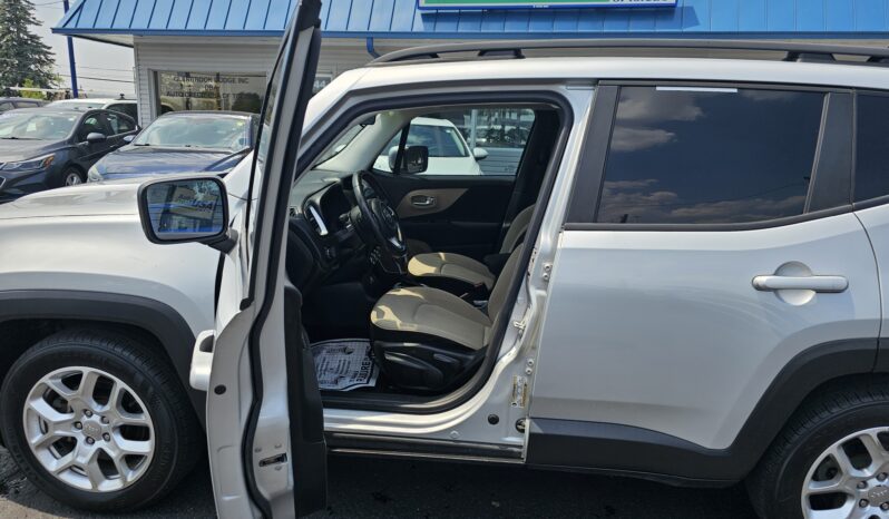 
								2016 JEEP RENEGADE LATITUDE 4 DOOR WAGON full									