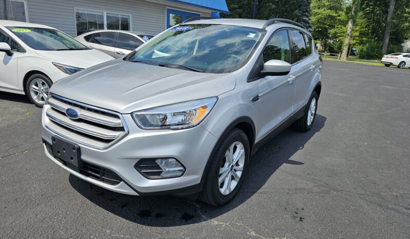 
								2018 FORD ESCAPE SE 4 DOOR WAGON full									