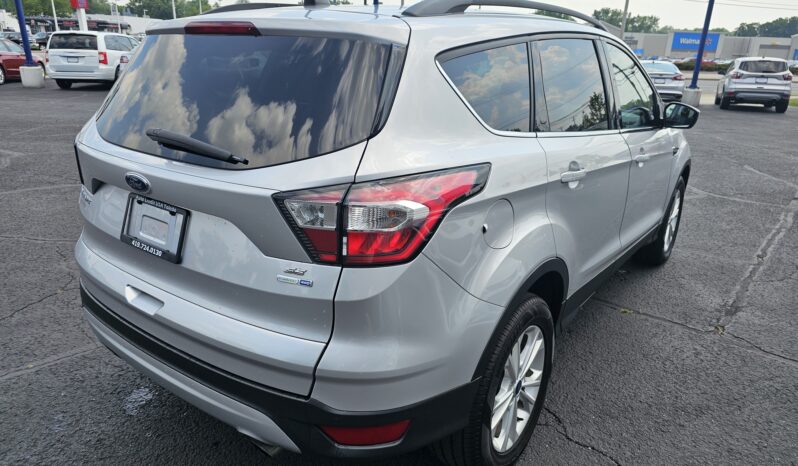 
								2018 FORD ESCAPE SE 4 DOOR WAGON full									