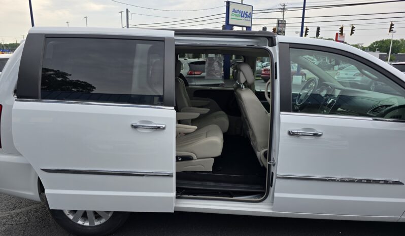 
								2014 CHRYSLER TOWN & COUNTRY TOURI 4 DOOR VAN; EXTENDED full									