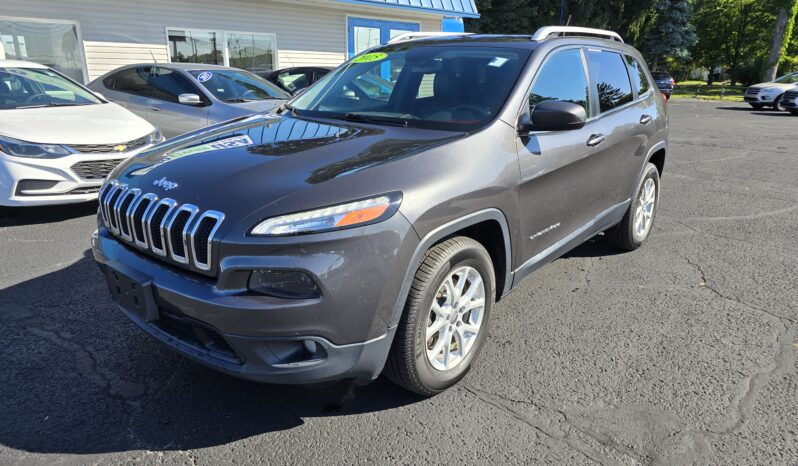 
								2015 JEEP CHEROKEE LATITUDE 4 DOOR WAGON full									