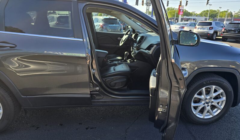 
								2015 JEEP CHEROKEE LATITUDE 4 DOOR WAGON full									