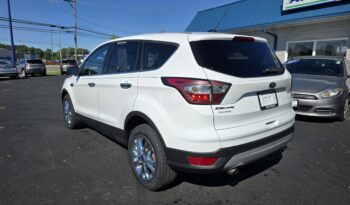 
										2017 FORD ESCAPE SE 4 DOOR WAGON full									